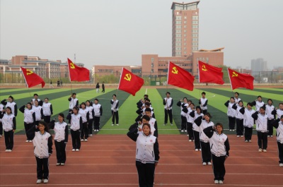 王力一校长深入护理学院：思政引领德智体美劳全面发展 红色传承锤炼特色育人模式