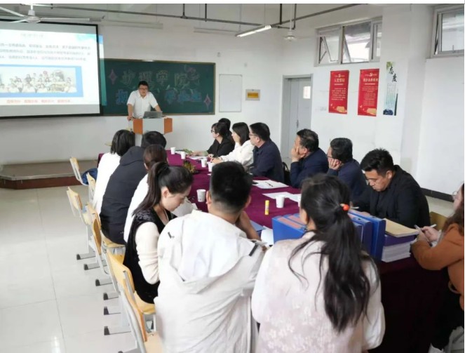 以查促教 追光而行 ——山东力明科技职业学院2024-2025学年第二学期期中教学检查
