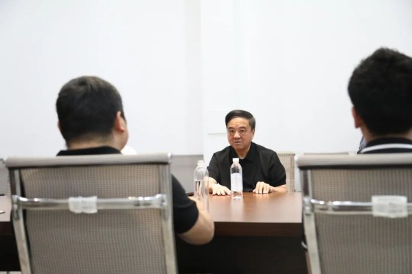 猪八戒网创始人朱明跃莅临力明学院参观考察