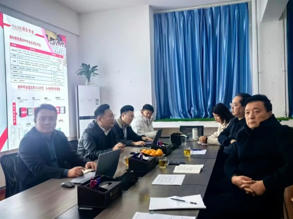 规范与严谨相映 质量与成长同行——山东力明科技职业学院2024-2025学年第一学期期中教学常规检查