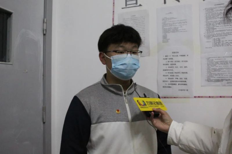 双向奔赴才是好的教育—力明中职爱心家长向学校捐赠防疫物资