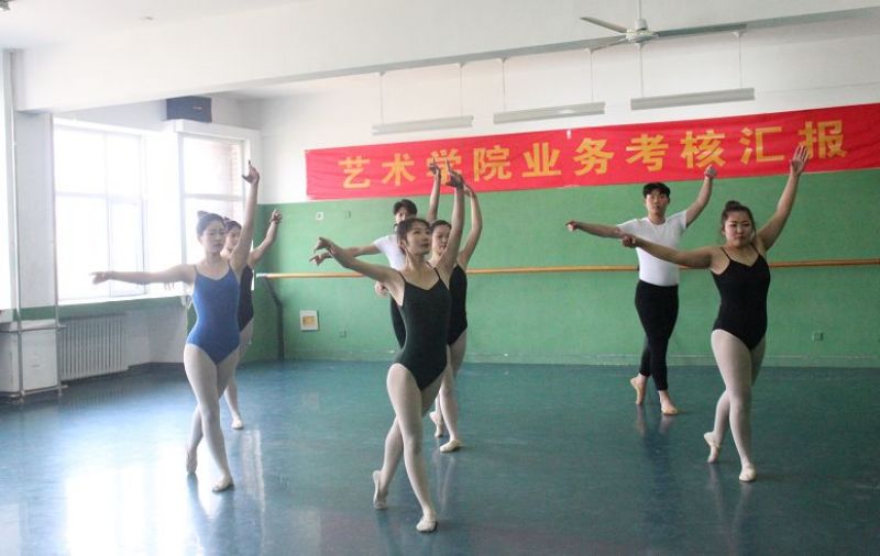 汗水见证成长丨力明学院艺术学院月考暨汇报演出圆满结束